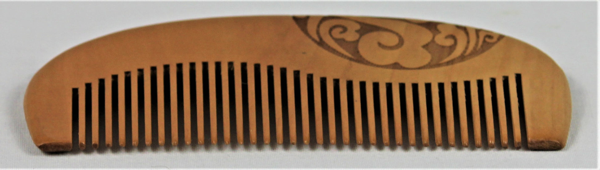 Single sandalwood beard comb